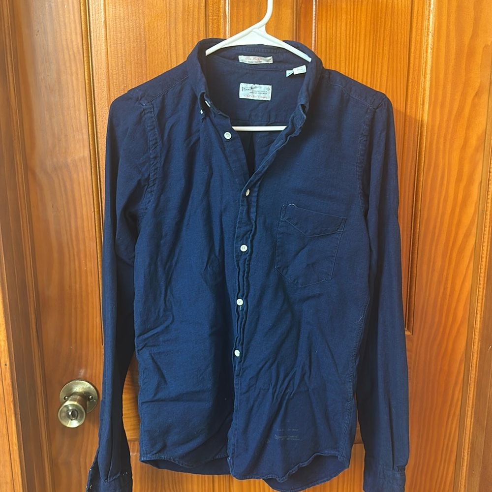 New Haven Connecticut American Sportswear The Hugger Twill Button Down